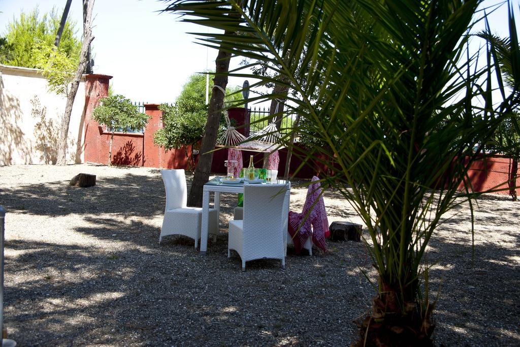 טאראנטו La Villa Della Meda מראה חיצוני תמונה